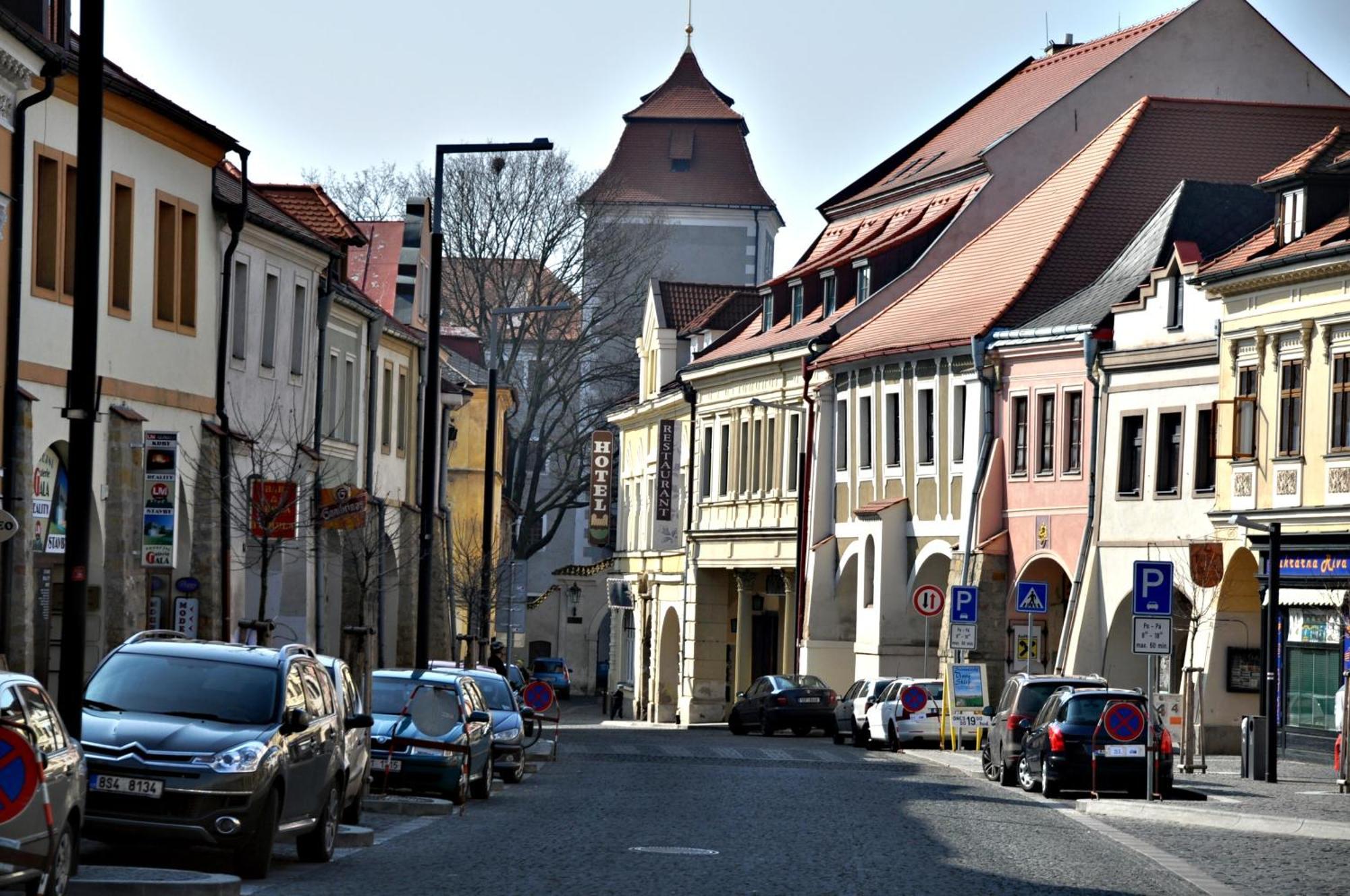 Hotel U Hradu Mlada Boleslav Exterior photo
