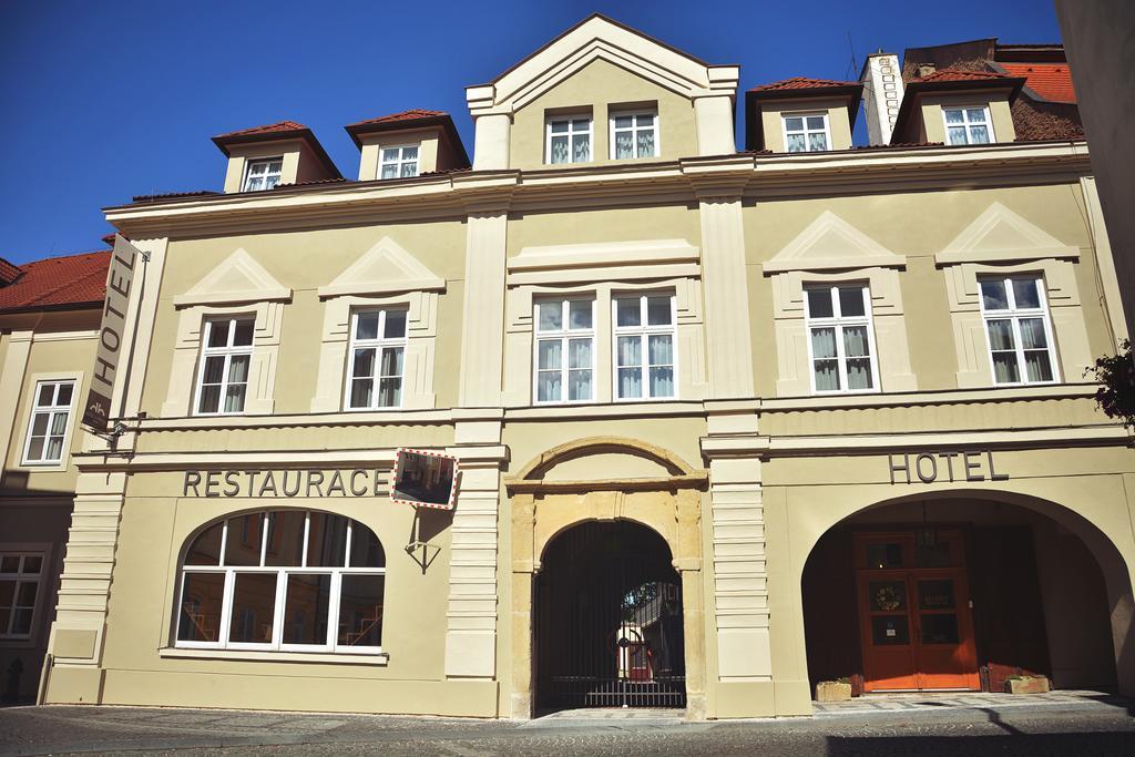 Hotel U Hradu Mlada Boleslav Exterior photo
